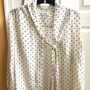 Banana Republic long sleeve blouse w/ front tie